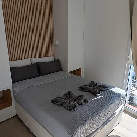 Waterfront In Heart Of Paseo Maritimo - Marbella! Apartment