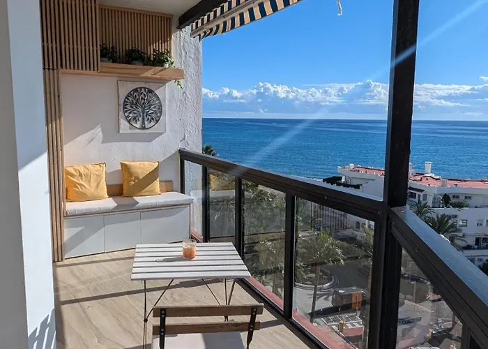 Waterfront In Heart Of Paseo Maritimo - Marbella! * Marbella